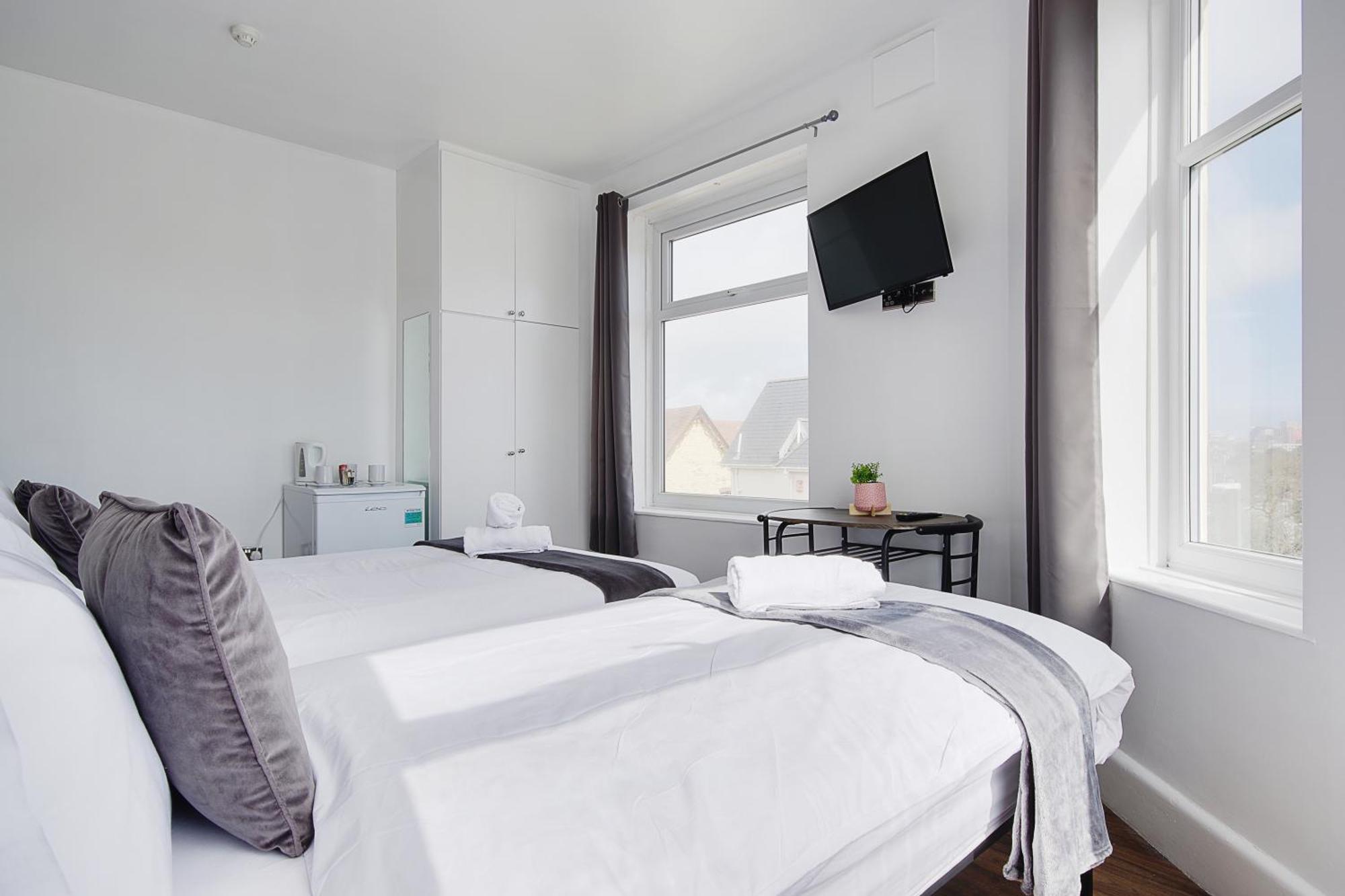 Azure Beach Hotel 본머스 외부 사진